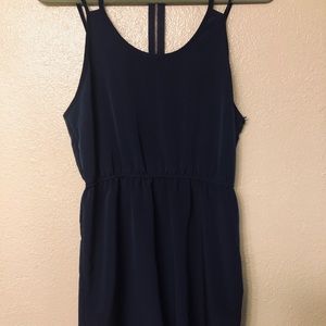 Dark blue razor back dress 🤍